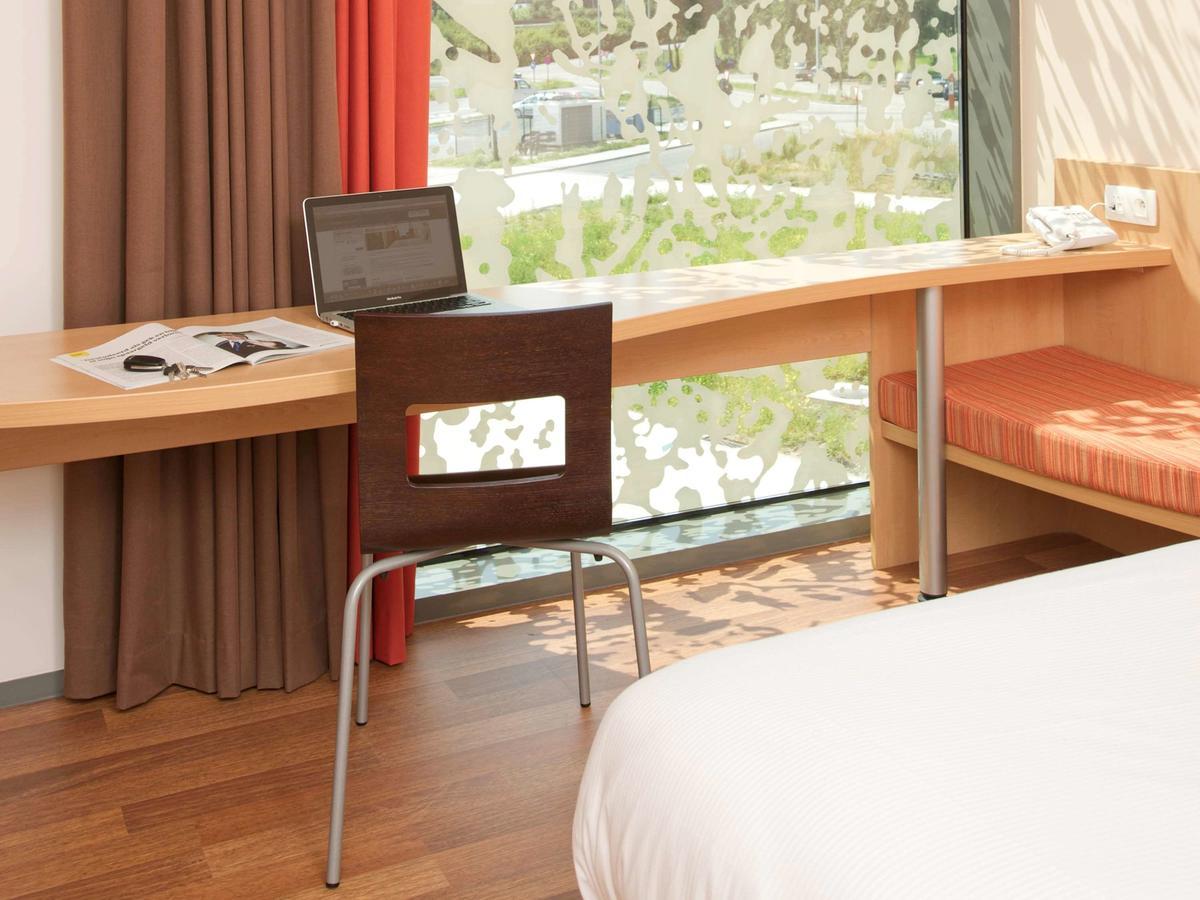 Ibis Heverlee Lovaina Exterior foto